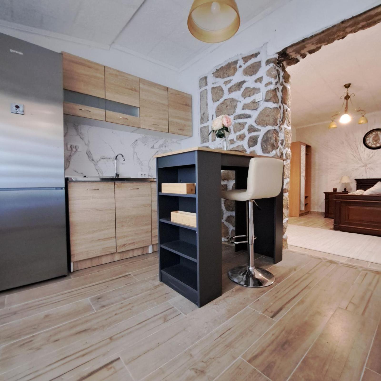 Unique Apartment Centar Podgorica Esterno foto